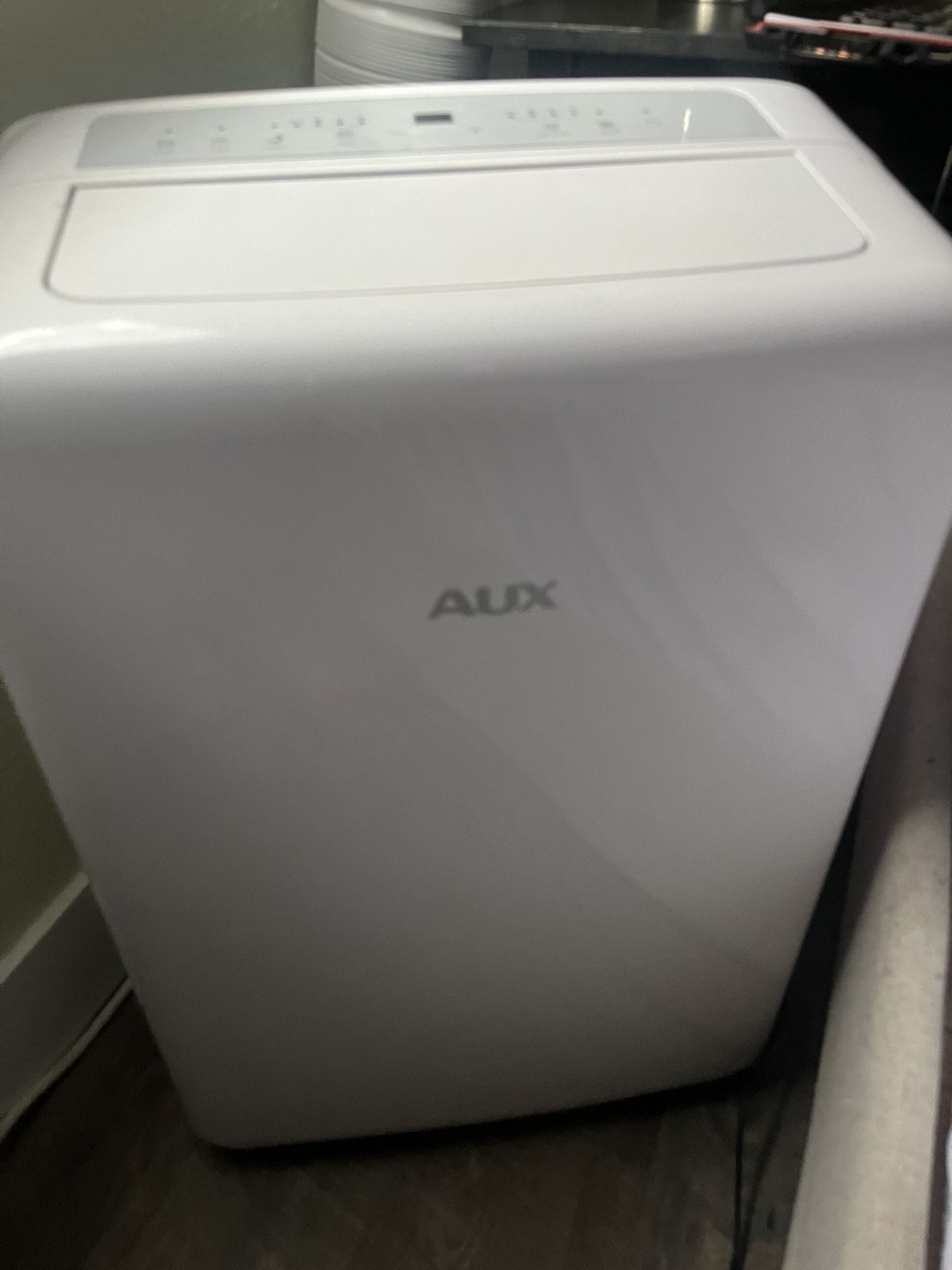 AUX AC Unit
