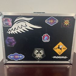 Magma DJ Controller Workstation 