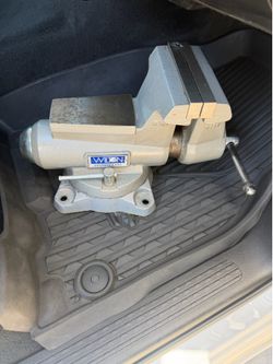 WILTON MECHANICS PRO VISE