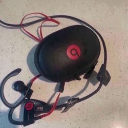 Beats  earphones Bluetooth 