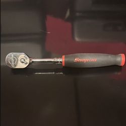 Snap On 1/4 Drive Ratchet - Red