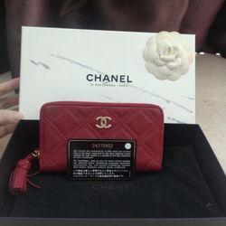 CHANEL WALLET