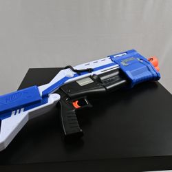 NERF Fortnite TS-R Blaster & Llama Targets