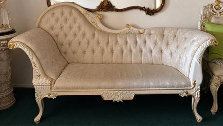 Stunning French Baroque / Rococo Style Chaise Lounge