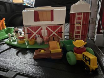 Vintage Fisher Price Barn