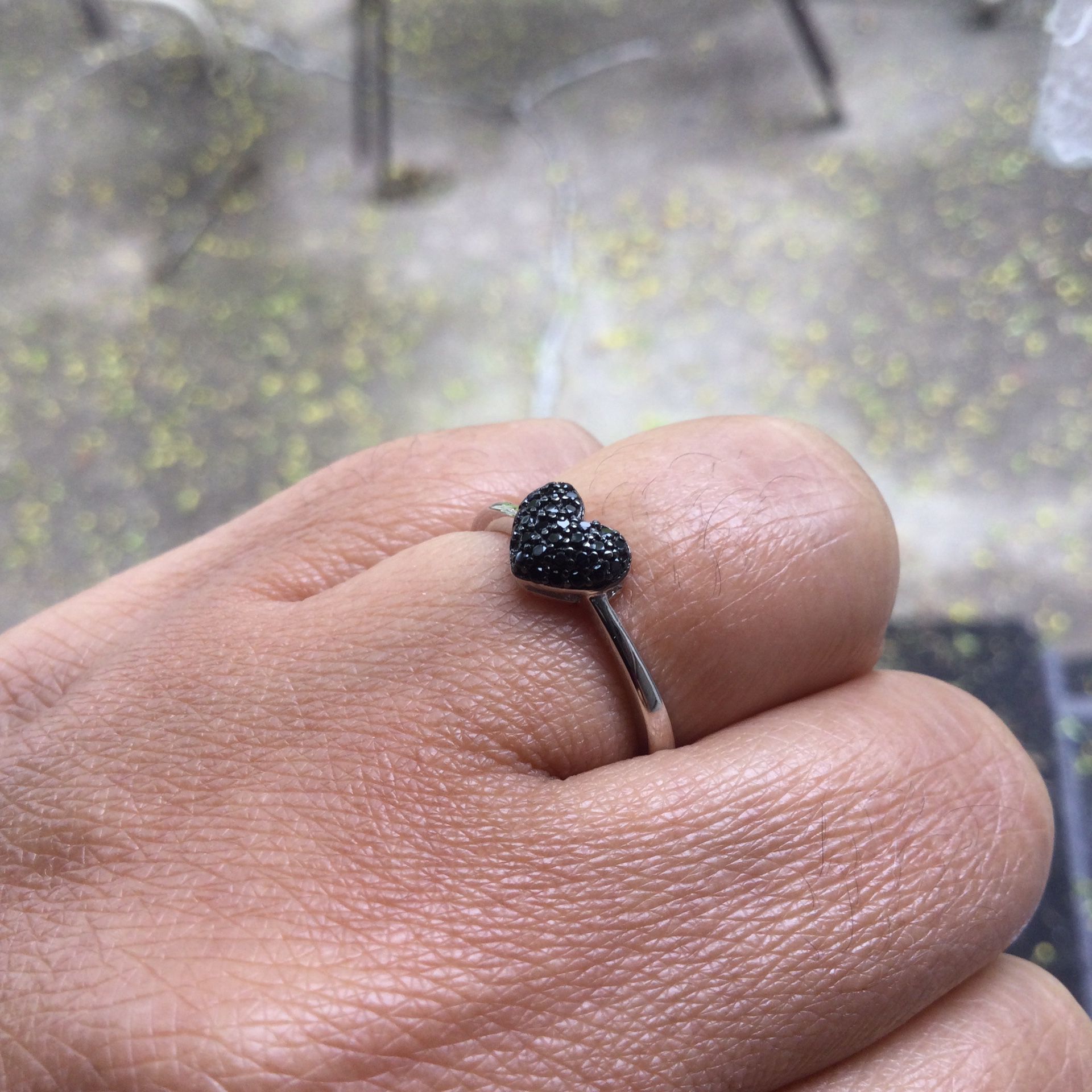 Heart Shape Ring Black Spinel