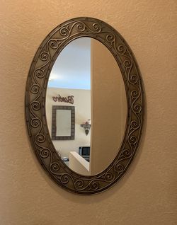 Beautiful Deco wall mirror