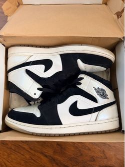 Jordan 1’s size 11