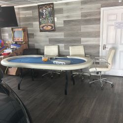 POKER TABLE
