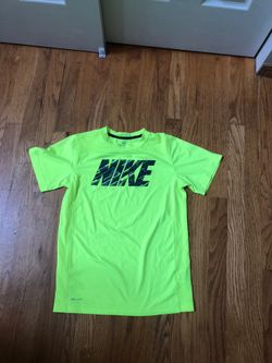 Youth boys neon yellow Nike Dri-Fit shirt size large