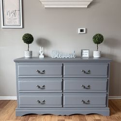 ✨🩶Gorgeous Solid Oak Dresser🩶✨