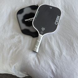 CRBN genesis 2 pickleball paddle good condition