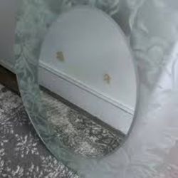 Oval Mirror frosted floral frame