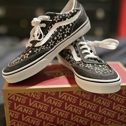 Brand new vans Brooklyn LS size 6.0