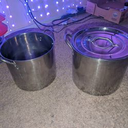 2 stockpots