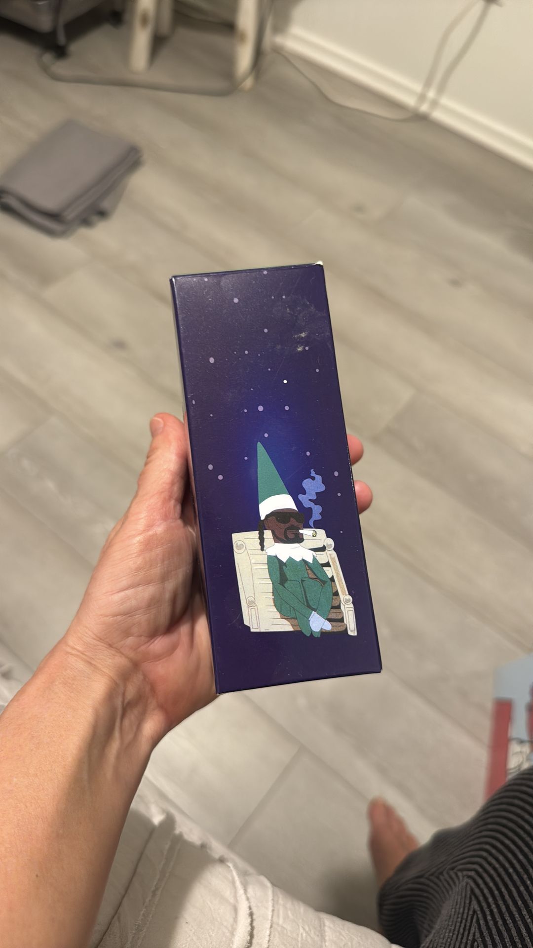 snoop dog on the shelf