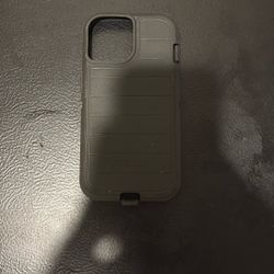 iPhone 13: Otter Box
