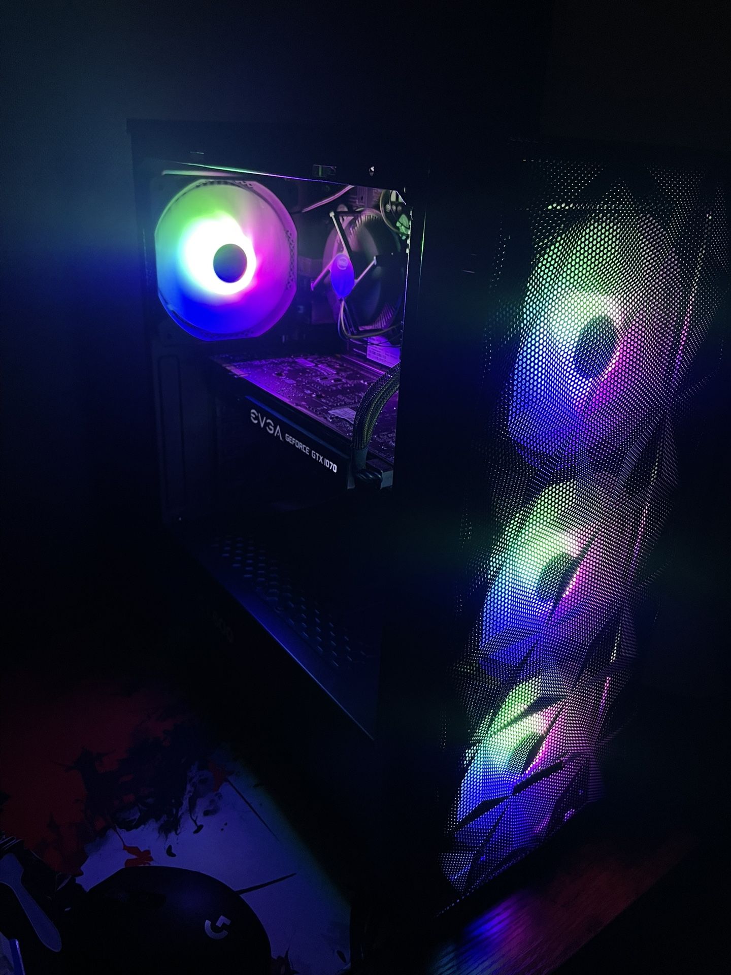 Gaming PC Gtx 1070/ I5 10400F