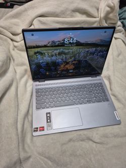 Lenovo IdeaPad Flex 5 16ABR8 | 16" WUXGA IPS Touchscreen Laptop | AMD Ryzen 7