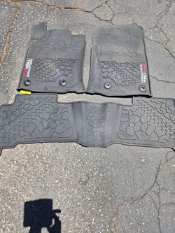 Used floor mats for  2020 & up Toyota 4 runner