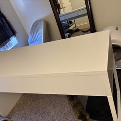 Spacious white desk