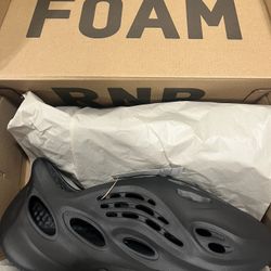 Adidas Yeezy Foam Rnnr Onyx Black Size 12