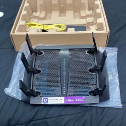 Like NEW Netgear Nighthawk X6S