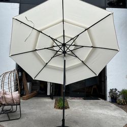 New 10' Triple Top Patio Umbrella with Ventilation push button tilt crank open (base sell seperate)