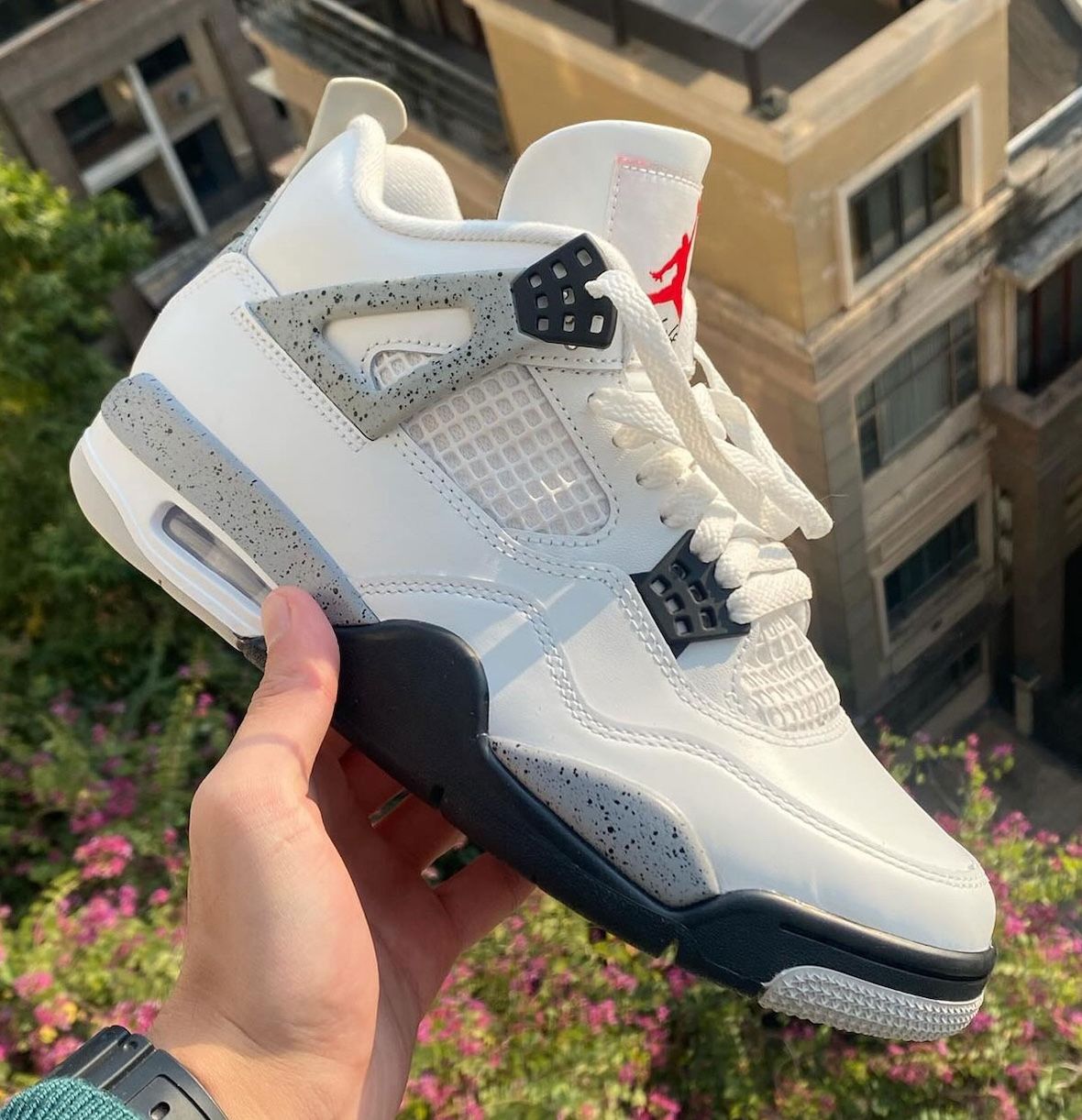 Nike Air Jordan 4 Retro White Cement Size 11.5