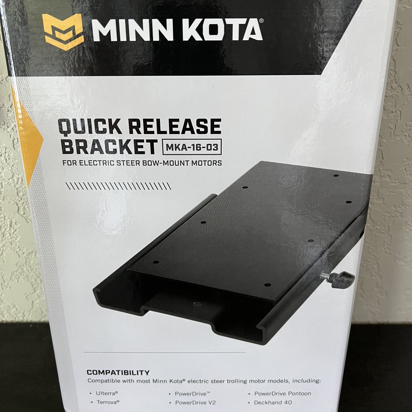 Minn Kota Quick Release Bracket MKA-16-03 For Trolling Motor for Sale in  San Antonio, TX - OfferUp