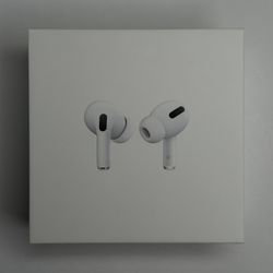 Apple AirPods Pro with Wireless Charging Case (1st Gen) Charger Included 