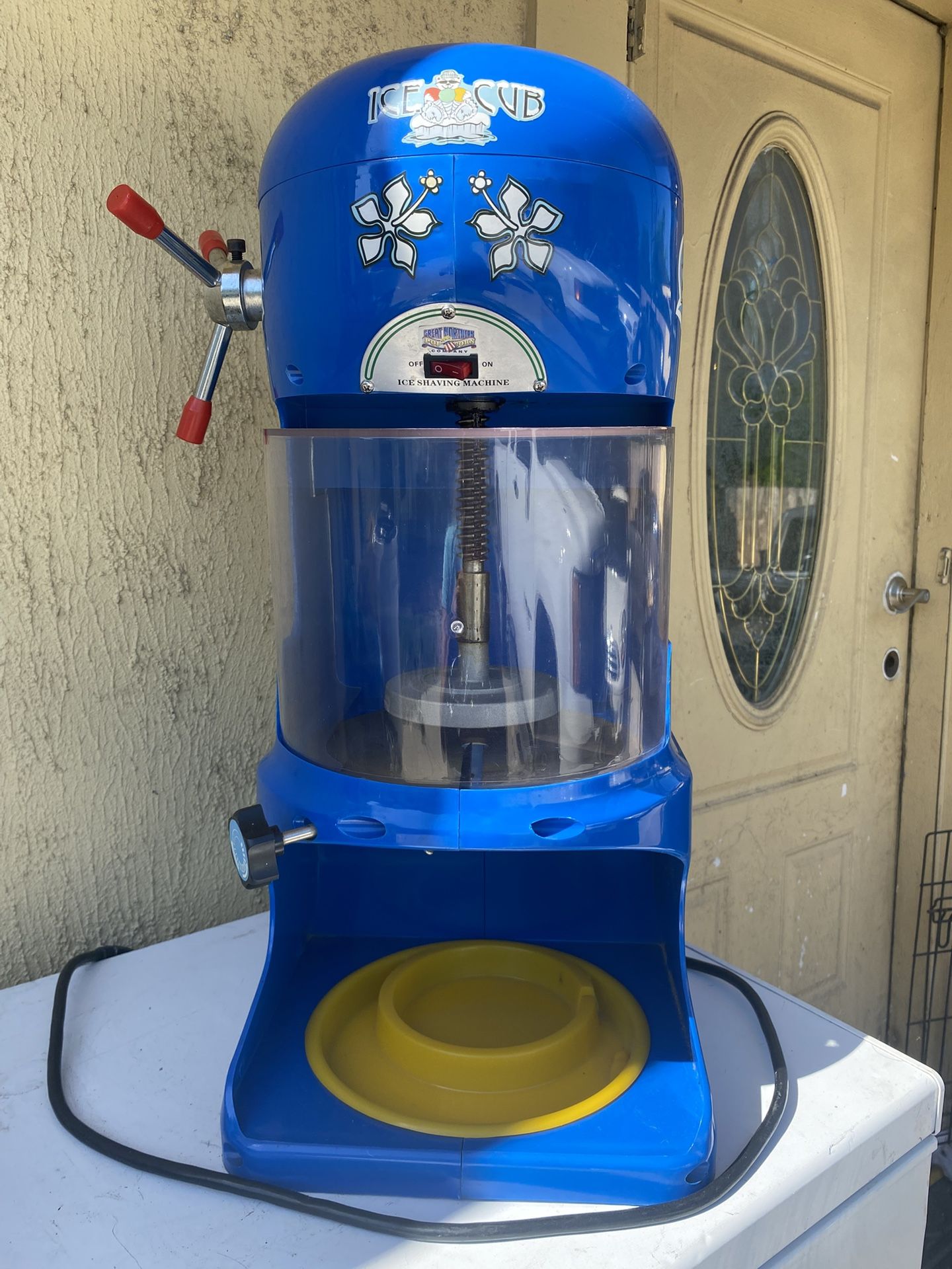 Ice cub machine