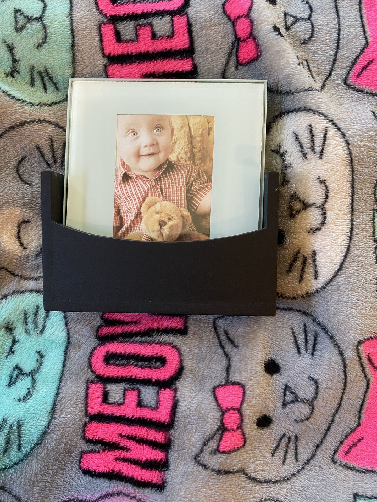 Southern Homewares Photo Coasters – Customizable 2x3 Glass Photo Frame Coasters with Wooden Storage Rack – Set of 4 for Personalized Gifts & Home Deco