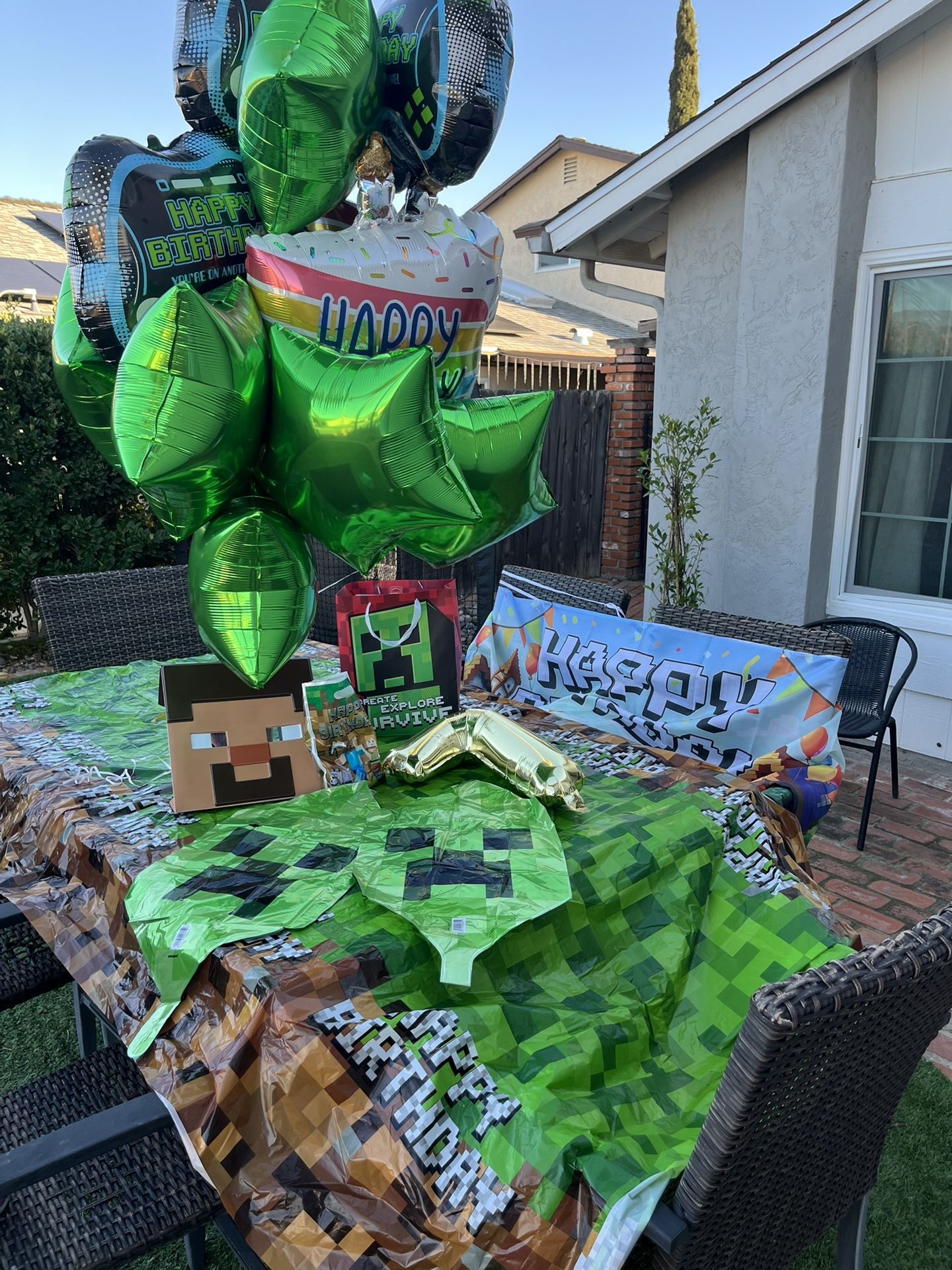 Minecraft Birthday Decor