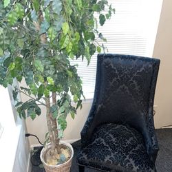 Beautiful Wingback Black Upholstered  Accent Chair.