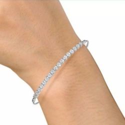 Stunning and Brand New! REAL DIAMONDS Bracelet in 14K White Gold!