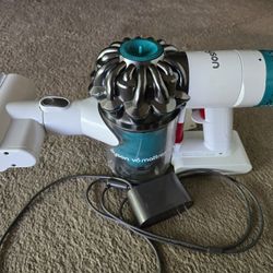 Dyson V6 Mattress Handheld Vacuum