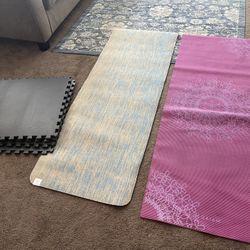 yoga mats 