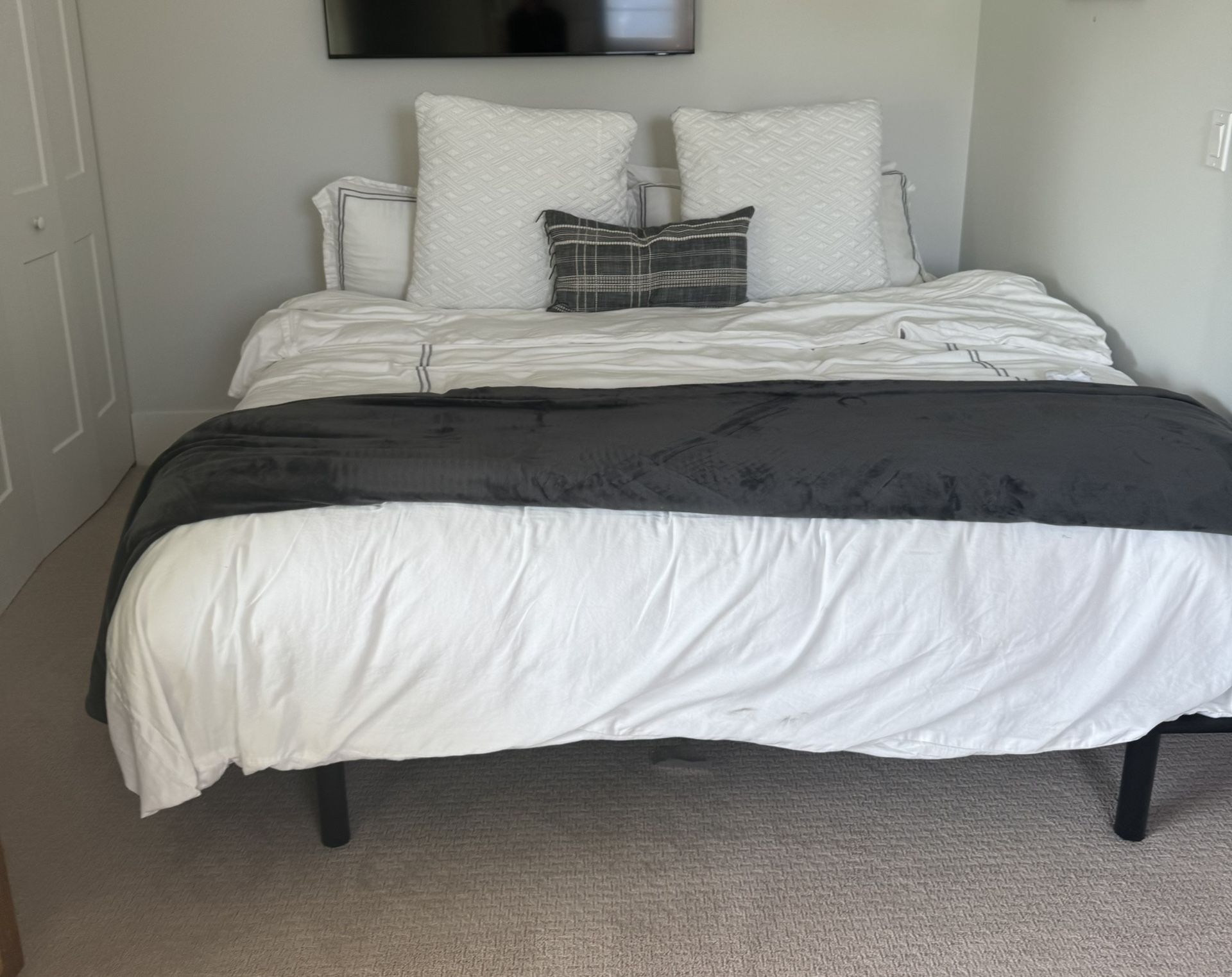 King Mattress And Bed frame