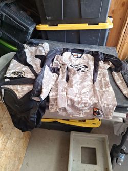 Racing gear