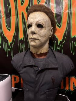 Halloween prop