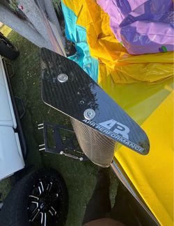 Carbon wing