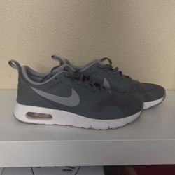 Nike Air Max Tavas