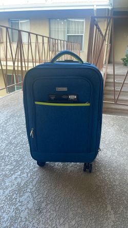 Brand New Never Used Carry On Luggage $40