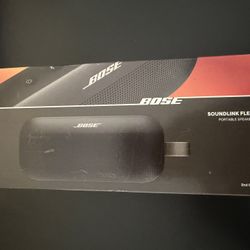 Bose - SoundLink Flex (2nd Gen) Portable Bluetooth Speaker