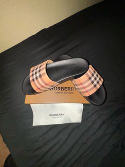 Burberry slides