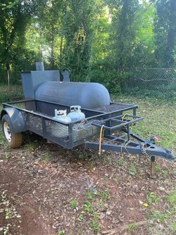 Smoker grill food trailer