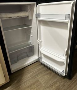 Danby Mini Fridge/Freezer