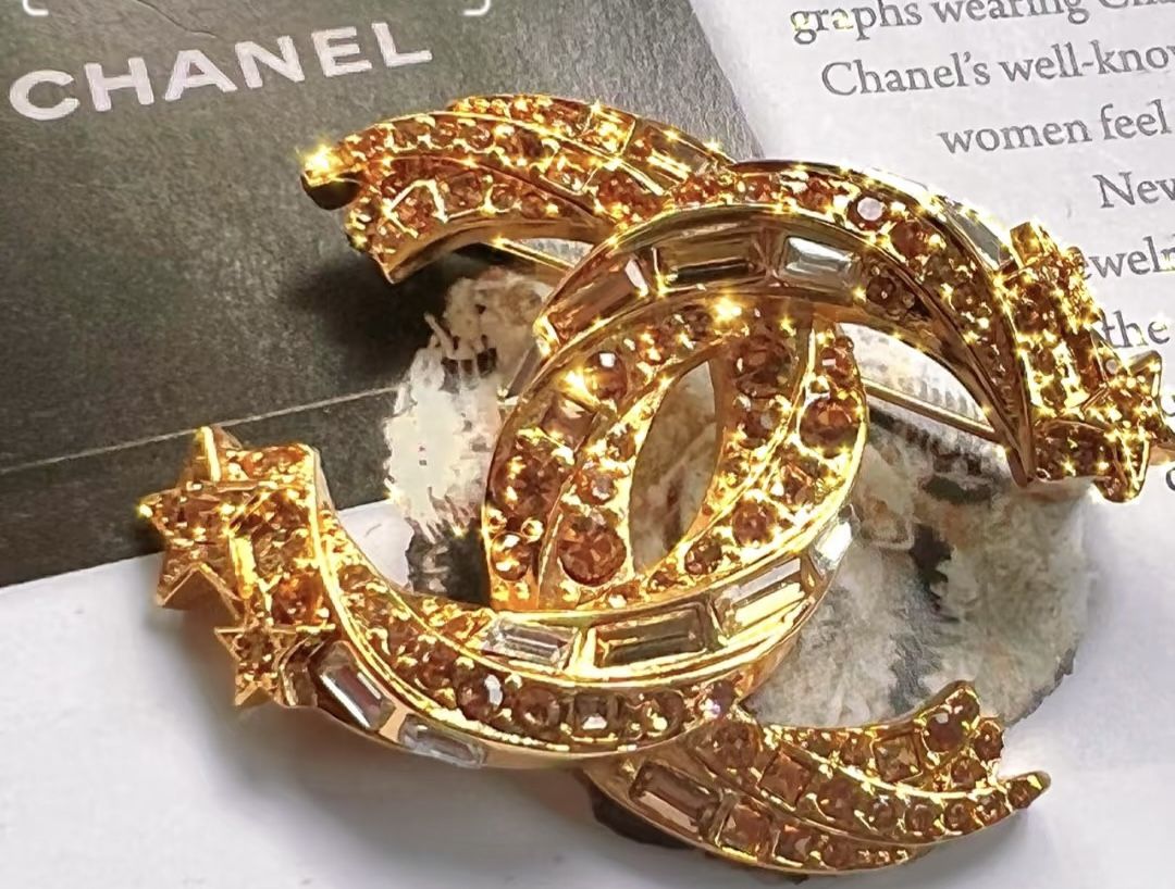 Shooting Star Gold Tone CC Brooch Stamped