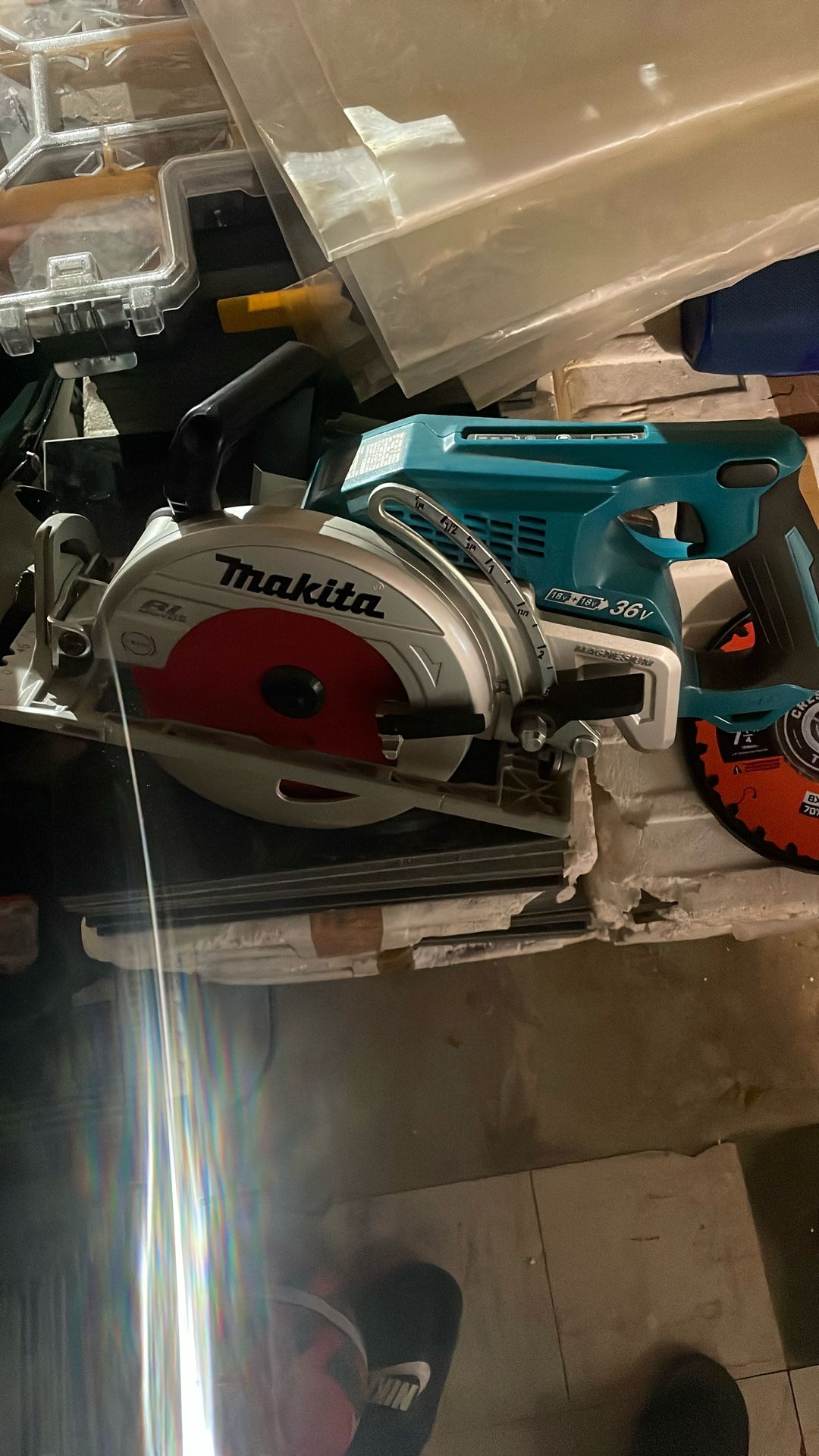 Makita Cordless Hand Saw